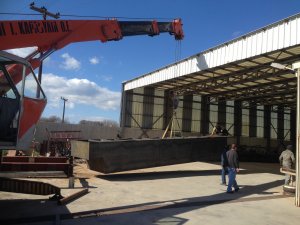 ΣΚΑΦΟΣ ΚΑΤΑΜΑΡΑΝ 12ΜΕΤΡΑ ΕΠΙ 5 ΜΕΤΡΑ ΠΛΑΤΟΣ