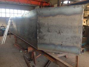 ΣΚΑΦΟΣ ΚΑΤΑΜΑΡΑΝ 12ΜΕΤΡΑ ΕΠΙ 5 ΜΕΤΡΑ ΠΛΑΤΟΣ