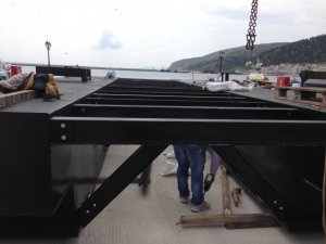 ΣΚΑΦΟΣ ΚΑΤΑΜΑΡΑΝ 12ΜΕΤΡΑ ΕΠΙ 5 ΜΕΤΡΑ ΠΛΑΤΟΣ