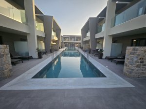 ΞΕΝΟΔΟΧΕΙΑΚΕΣ ΜΟΝΑΔΕΣ